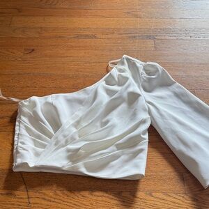 DO+BE White One-Shoulder Top